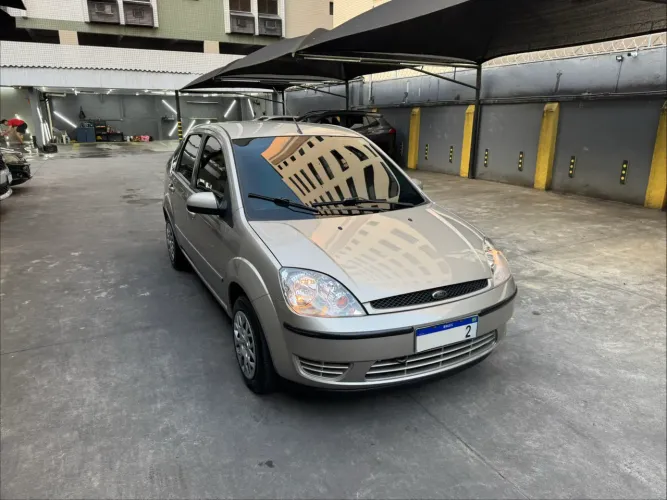 Ford Fiesta Sed. 1.6 8V Flex 4P 2007