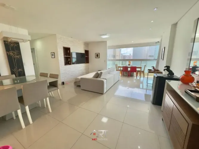 O apartamento mobiliado para venda tem 121 m² com 3 quartos em Itapuã - Vila Velha - ES