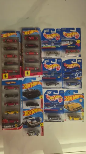 Hot wheels lote Ferraris