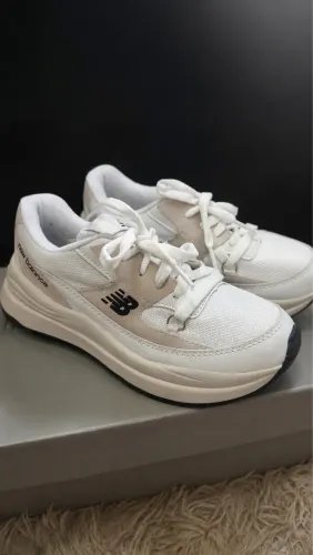 TÊNIS NEW BALANCE PREMIUM BRANCO/BEGE 36 NOVO