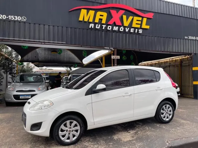 Fiat Palio Attractive 1.0 EVO Fire Flex 8V 5P 2012