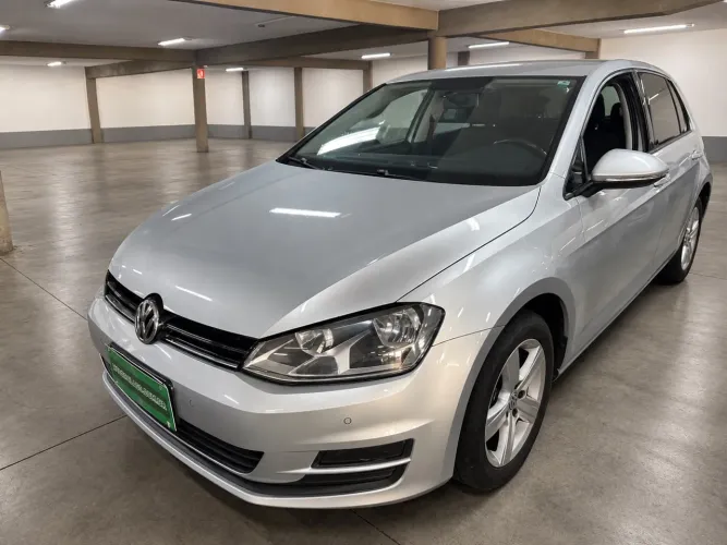 Volkswagen Golf Comfortline 1.4 TSI 140cv Aut. 2015