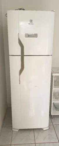 Vendo geladeira Electrolux