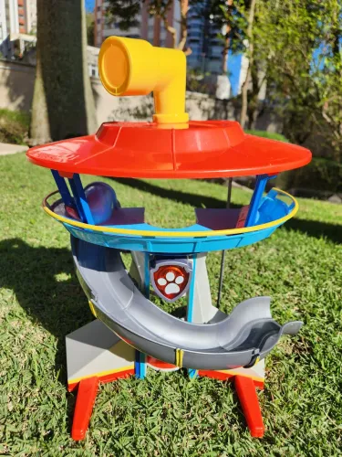 Farol/Torre de Comando Patrulha Canina