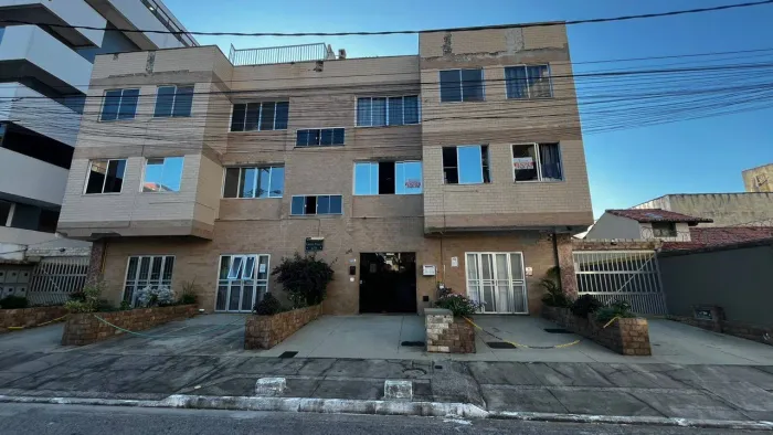 APARTAMENTO PARA LOCAÇÃO COM 02 QUARTOS + SUÍTE - BRAGA - CABO FRIO/RJ