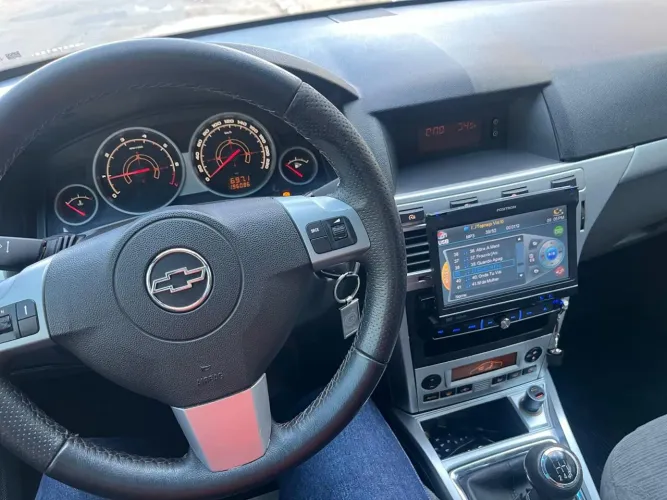 Chevrolet Vectra Elegan. 2.0 MPFI 8V Flexpower MEC 2011