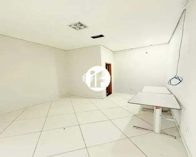 Imóvel para aluguel possui 500 metros quadrados  na principal da Getúlio vargas - Rio Bran