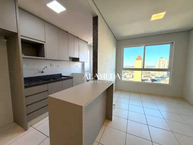 Apartamento com 2 quartos sendo 1 suíte para alugar, 56 m² por R$ 2.100/mês - Centro - Lon