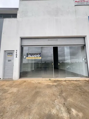 Alugo loja na Avenida Nações Unidas com saída na Rua Monica
