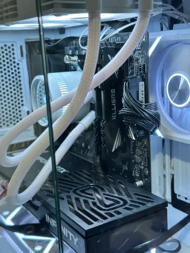 Pc gamer Rtx 5060 ti 16gb | Ryzen 7 5700x