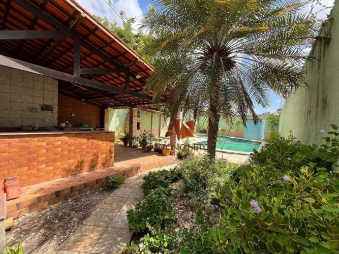 Casa à venda, 350 m² por R$ 1.050.000,00 - Cambeba - Fortaleza/CE