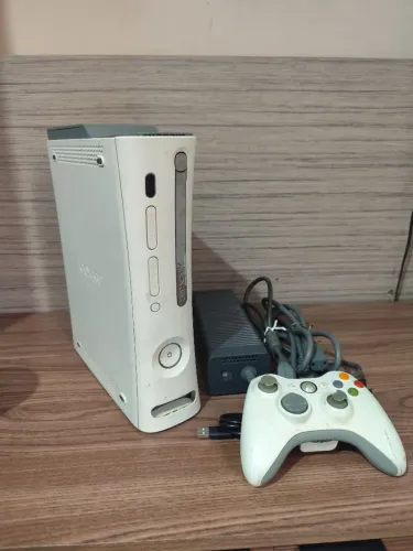 Xbox 360 Arcade 
