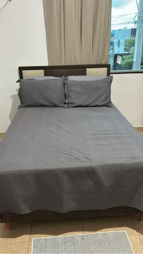 Cama de Casal com Cabeceira