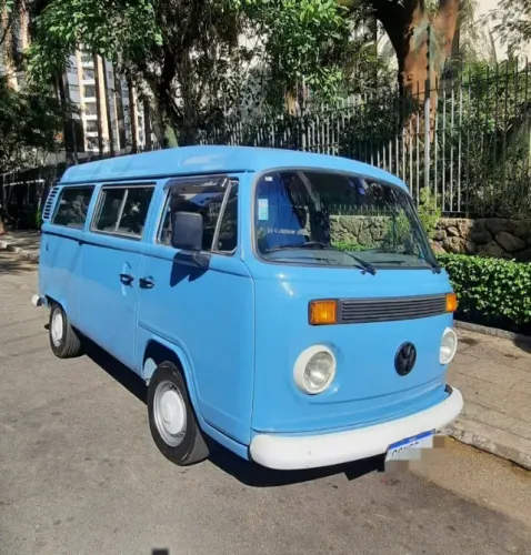 Volkswagen Kombi Standard/ Luxo/ Serie Prata 1998