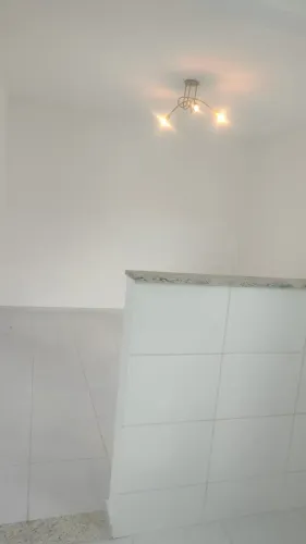 Imóvel para aluguel possui 51 metros quadrados com 2 quartos em Bengui - Belém - PA