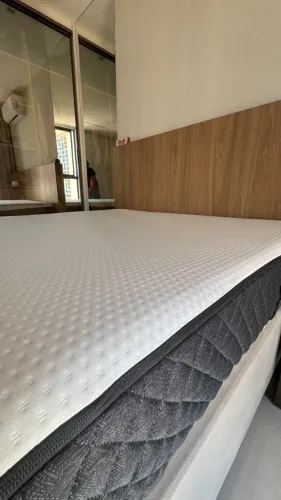 Colchão Emma Premium Hybrid II Casal