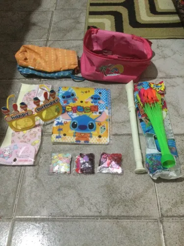 Kit festa flauta bexigas de água óculos happy e muito mais