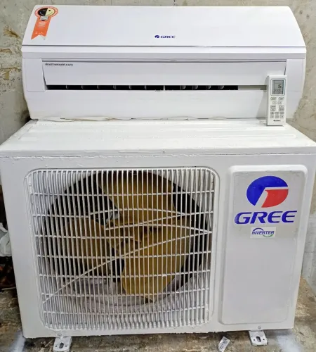 ARCONDICIONADO SPLIT INVERTER SEMINOVO