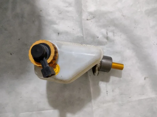 Cilindro Mestre C/Reservatório Fiat/Uno Fire 1.0 2000/12.