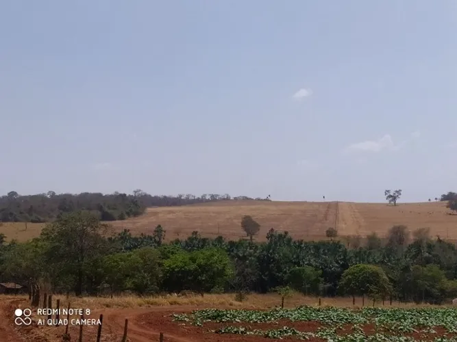 Chácara em Cromínia 