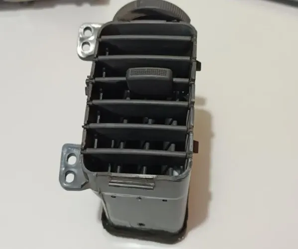Difusor Saída De Ar L E Kia Bongo 2008 PU97370