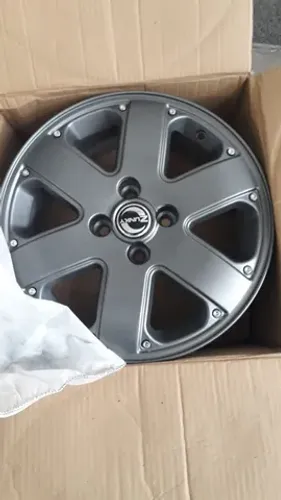 Roda aro 17 Vw parati trackfeld prata 4x100