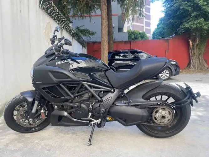 Ducati Diavel 1198cc ABS