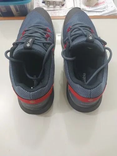 TÊNIS COLÚMBIA TRAILSTORM WATERPROOF MASCULINO. TAM.43.