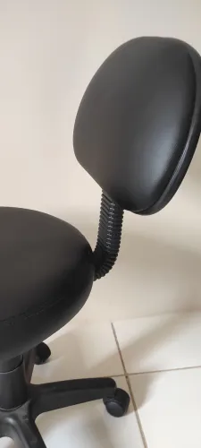 Cadeira de Escritório Ergonômica Preta