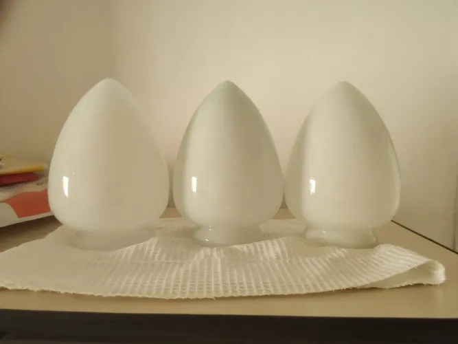 Conjunto 3 Globos de Vidro Leitoso Opalino Branco 21cm - Novos / Vintage