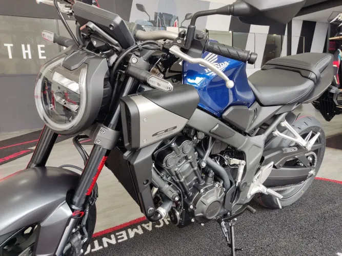 CB 650R E-CLUTCH 