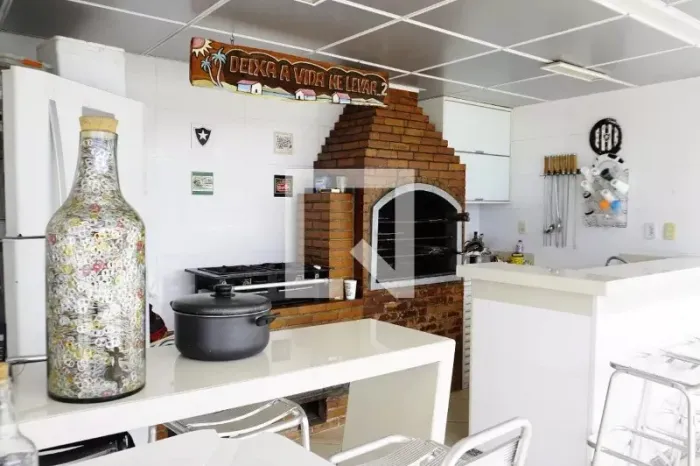 Cobertura no Tanque, Rio de Janeiro - 390m², 3 Quartos, Terraço Gourmet - Imperdível!