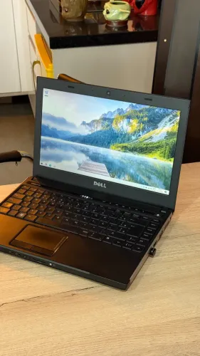 Notebook Dell Vostro (6GB Ram | 128GB SSD | Intel Core i3) - Bateria nova! Loja física!