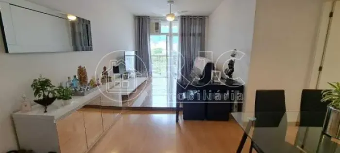 Imóvel para venda com 64 metros quadrados com 2 quartos suíte e 2 vagas na Tijuca