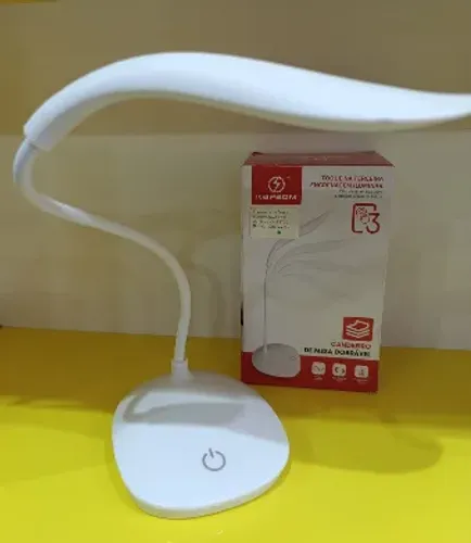 Luminária de Mesa Recarregável LED Kapbom