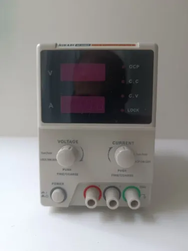 Fonte De Bancada Hikari 3205s