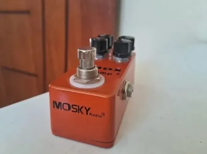 Pedal overdrive BB preamp clone Bbox mosky
