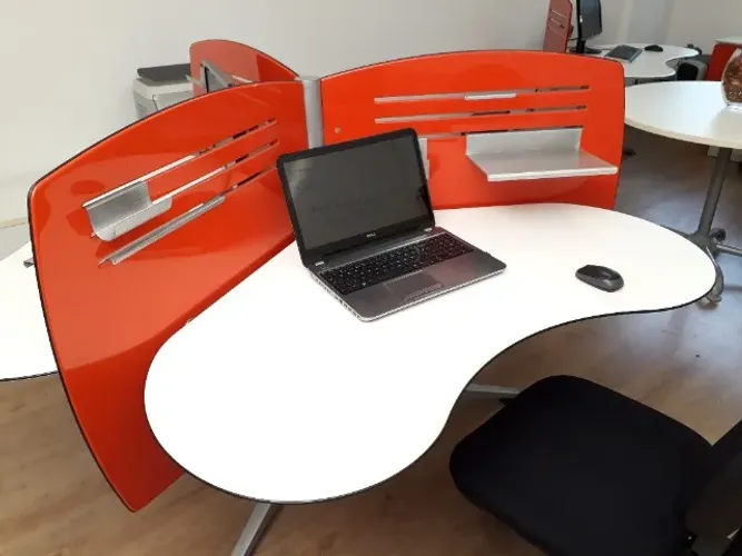 Estação de trabalho usada 3 lugares