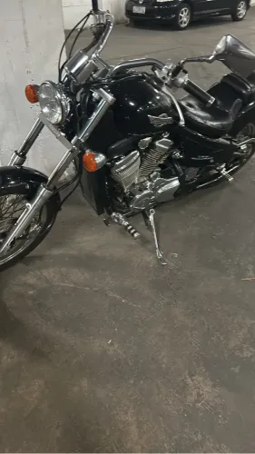 OPORTUNIDADE: Honda Shadow VT 600cc VT - Impecável, Baixo KM!