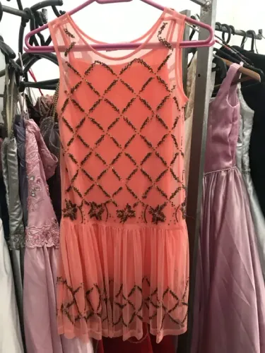 Vendo vestidos infantis 
