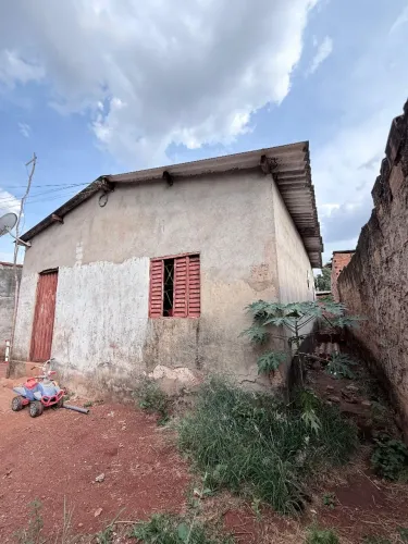 CASA A VENDA OPORTUNIDADE