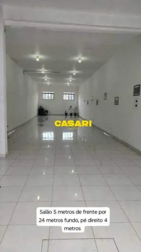 Casa Comercial 280m² à Venda no Jardim Utinga | Av. Sapopemba Divisa com São Paulo