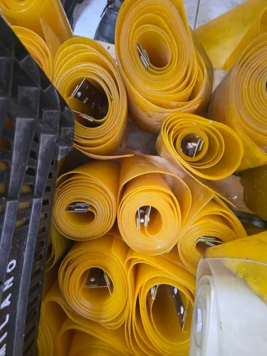 Cortina De Pvc Amarela Anti-inseto Rolo