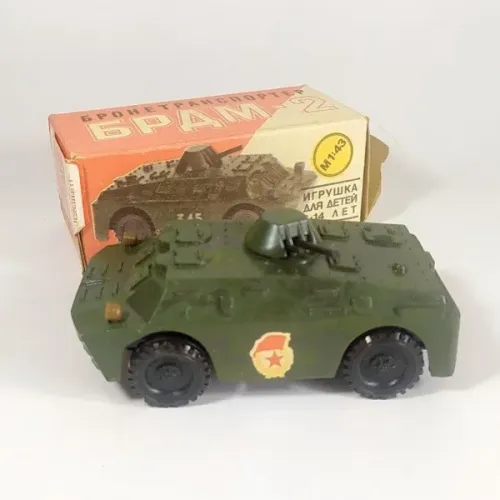MILITARIA / AUTOMODELISMO - BLINDADO MILITAR fabricado na RÚSSIA, escala 1:43 - na caixa