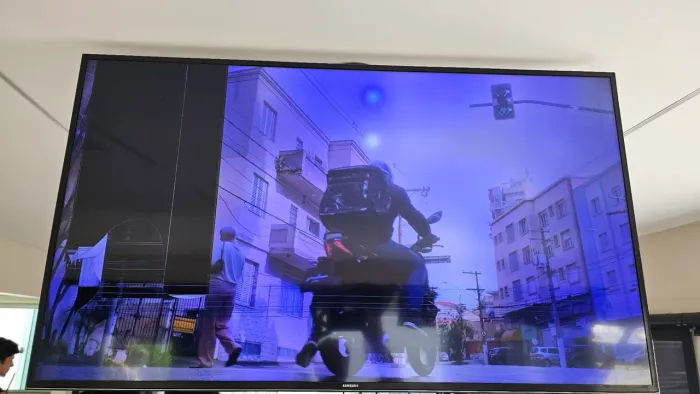 Tv 55 smart tela quebrada
