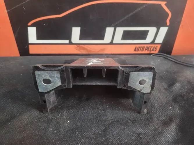 Caixa de Suporte do Console Central Nissan Tiida 96996 EL00A