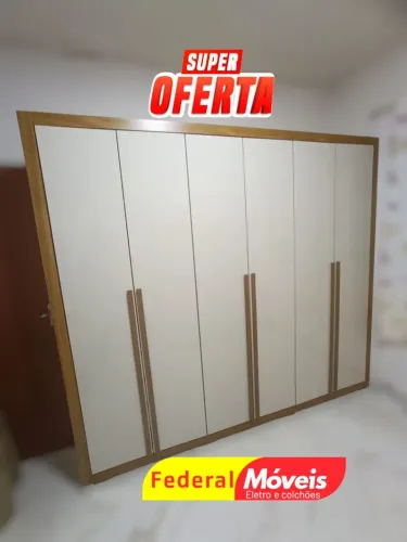 Guarda Roupa 6 Portas - Novo e Perfeito para Transformar Seu Ambiente!