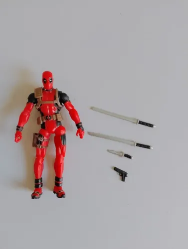 MARVEL UNIVERSE HASBRO DEADPOOL 10 CM