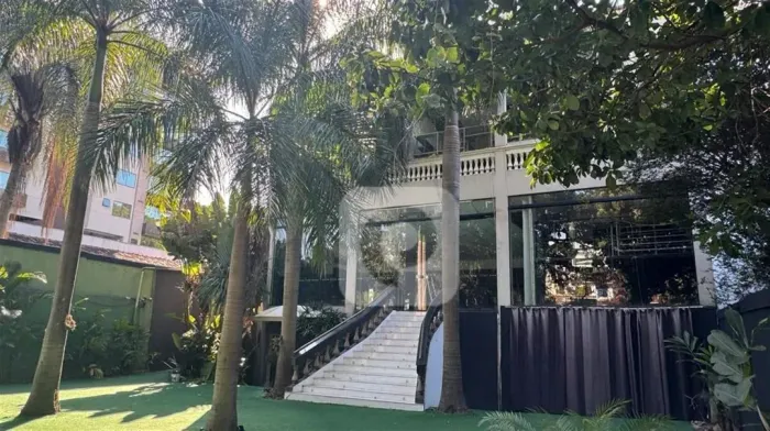 Freguesia Belíssima Casa de Festas 890m² área construída pronta trabalhar 2 grandes salões
