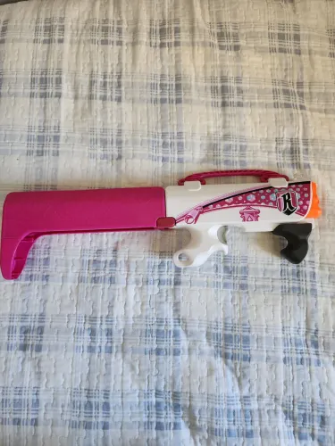 Nerf Rosa - Diversão Garantida!